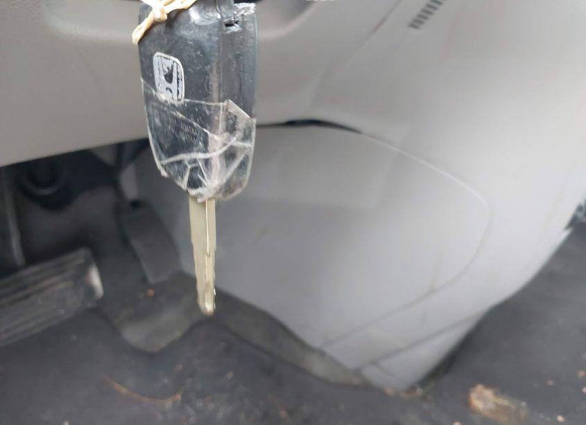 Photo 11 of 2011 Honda Odyssey EX (VIN 5FNRL5H43BB100990)