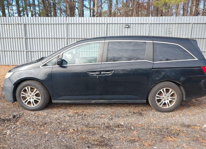 Photo 14 of 2011 Honda Odyssey EX (VIN 5FNRL5H43BB100990)