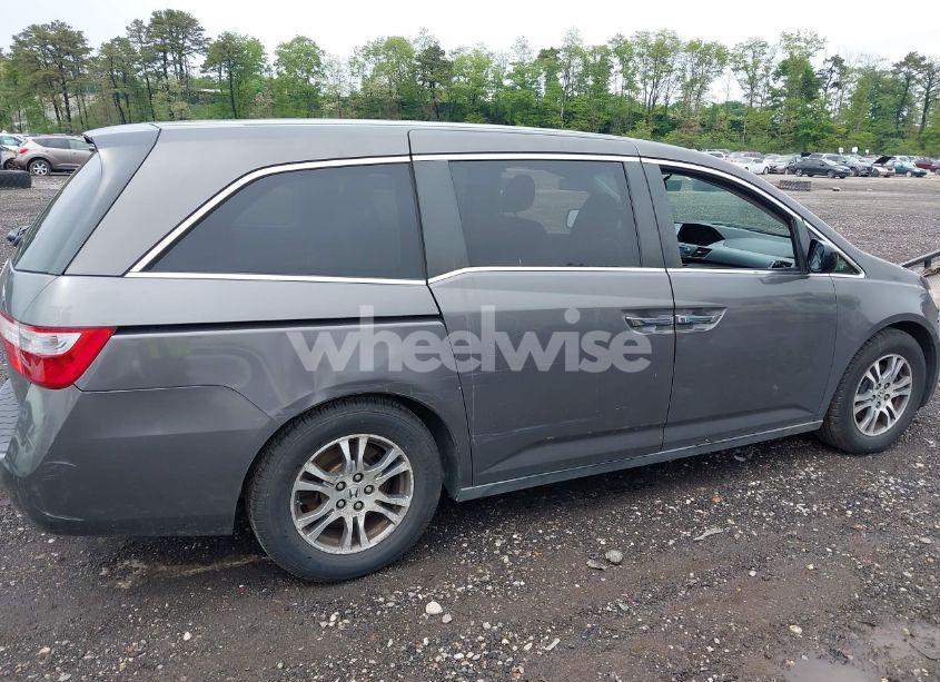 Photo 13 of 2012 Honda Odyssey EX (VIN 5FNRL5H43CB080452)