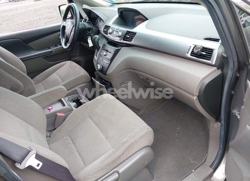 Photo 5 of 2012 Honda Odyssey EX (VIN 5FNRL5H43CB080452)