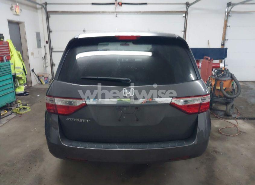 Photo 17 of 2013 Honda Odyssey EX (VIN 5FNRL5H43DB038641)
