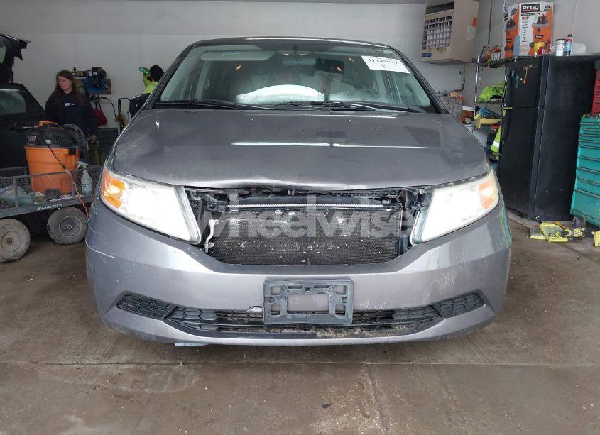 Photo 6 of 2013 Honda Odyssey EX (VIN 5FNRL5H43DB038641)