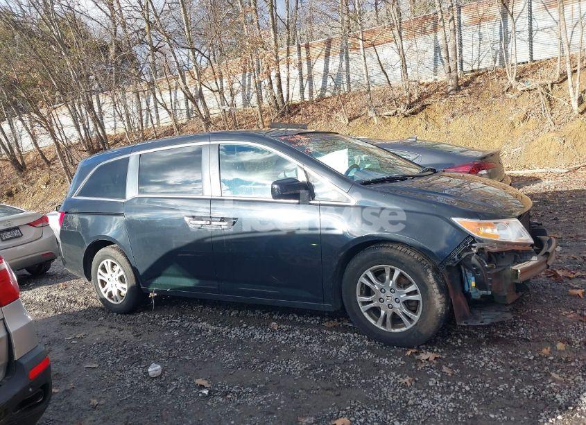 Photo 13 of 2013 Honda Odyssey EX (VIN 5FNRL5H43DB041586)