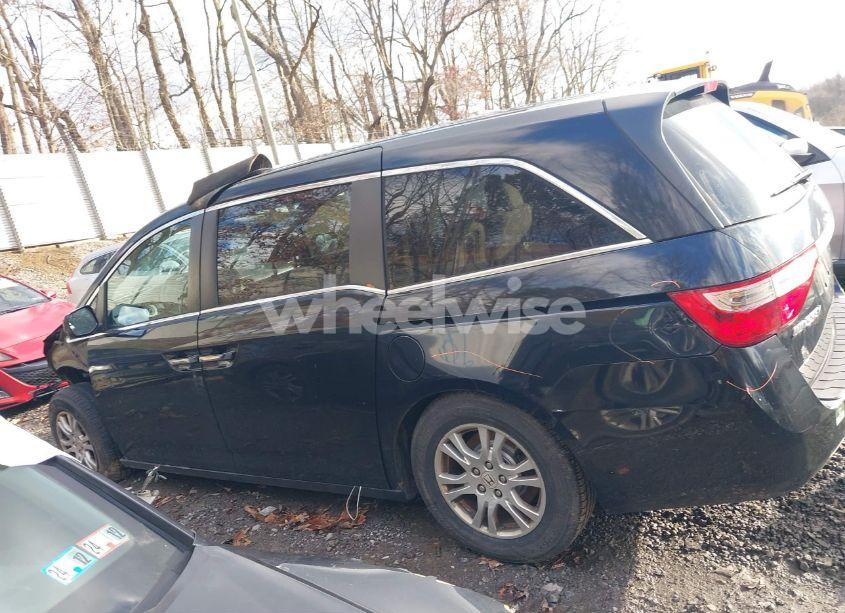 Photo 14 of 2013 Honda Odyssey EX (VIN 5FNRL5H43DB041586)