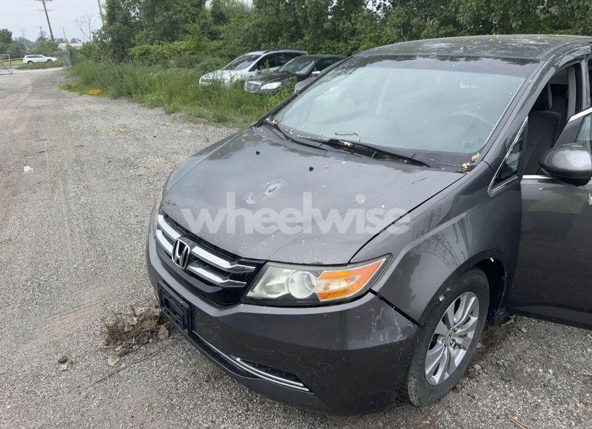 Photo 10 of 2014 Honda Odyssey EX (VIN 5FNRL5H43EB110147)