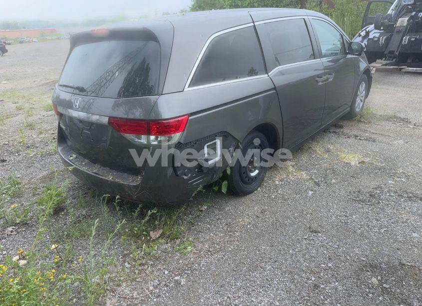 Photo 4 of 2014 Honda Odyssey EX (VIN 5FNRL5H43EB110147)