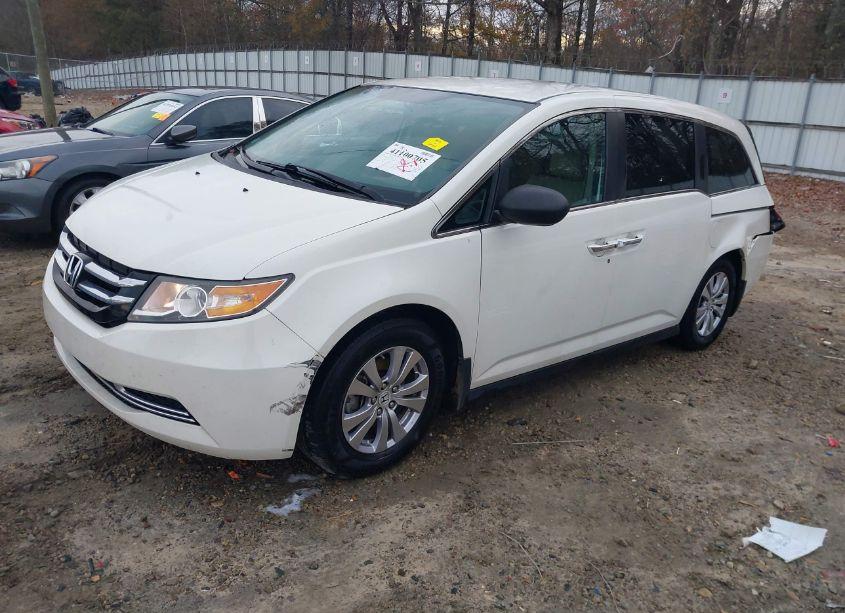 Photo 2 of 2016 Honda Odyssey EX (VIN 5FNRL5H43GB156113)