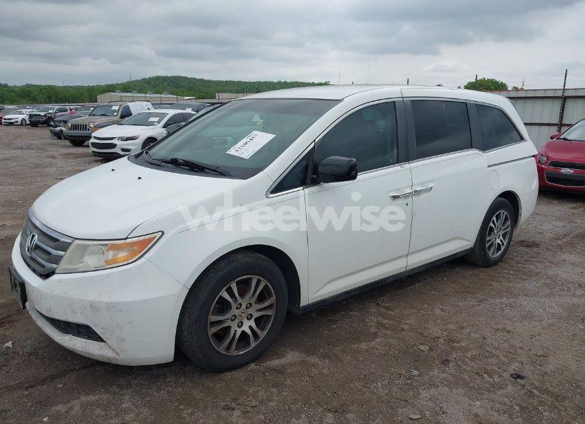 Photo 2 of 2011 Honda Odyssey EX (VIN 5FNRL5H44BB001014)