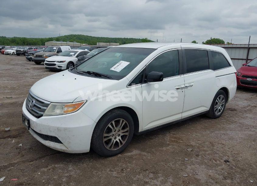 Photo 6 of 2011 Honda Odyssey EX (VIN 5FNRL5H44BB001014)