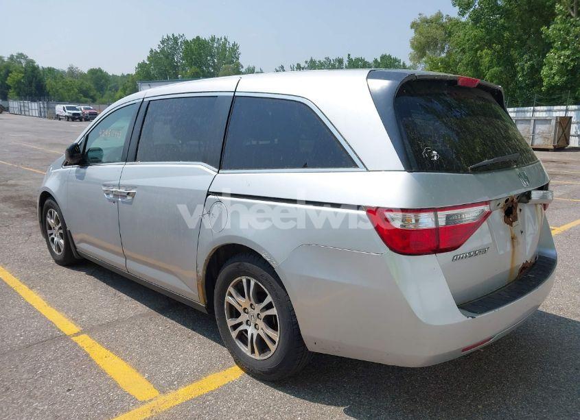 Photo 3 of 2011 Honda Odyssey EX (VIN 5FNRL5H44BB004530)