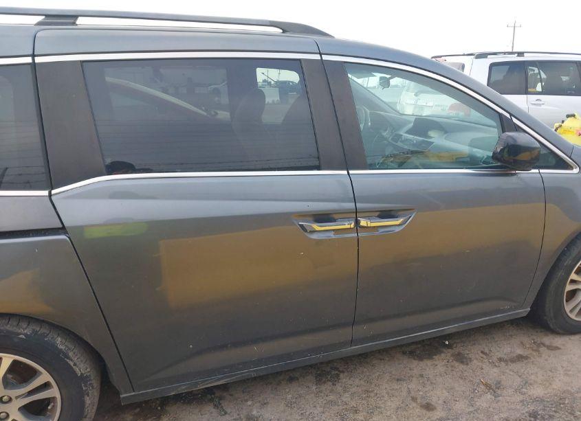 Photo 13 of 2011 Honda Odyssey EX (VIN 5FNRL5H44BB034904)