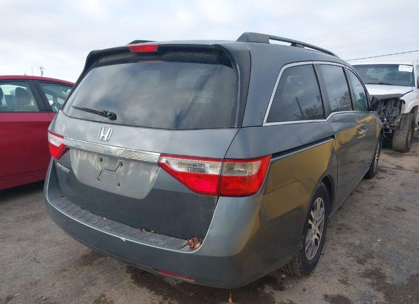 Photo 4 of 2011 Honda Odyssey EX (VIN 5FNRL5H44BB034904)