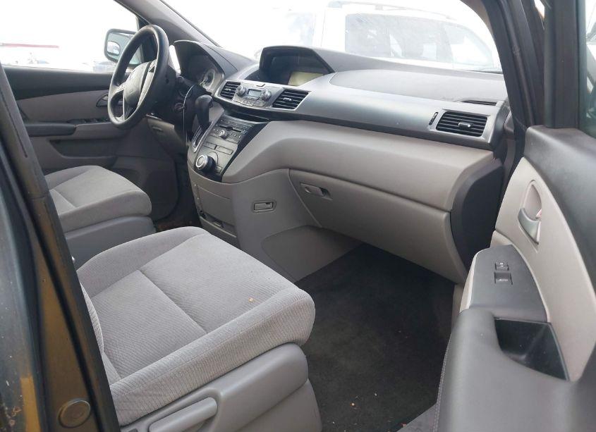 Photo 5 of 2011 Honda Odyssey EX (VIN 5FNRL5H44BB034904)