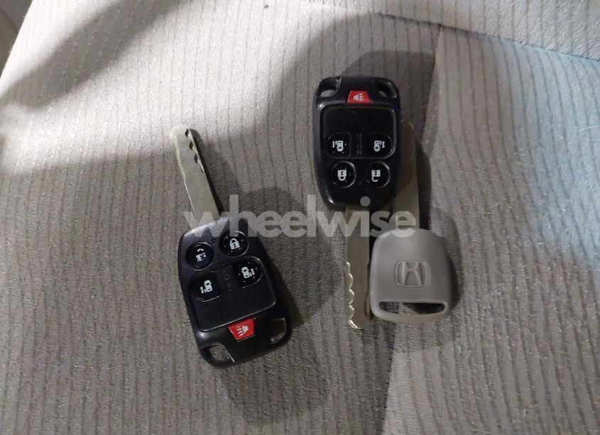 Photo 11 of 2011 Honda Odyssey EX (VIN 5FNRL5H44BB051539)