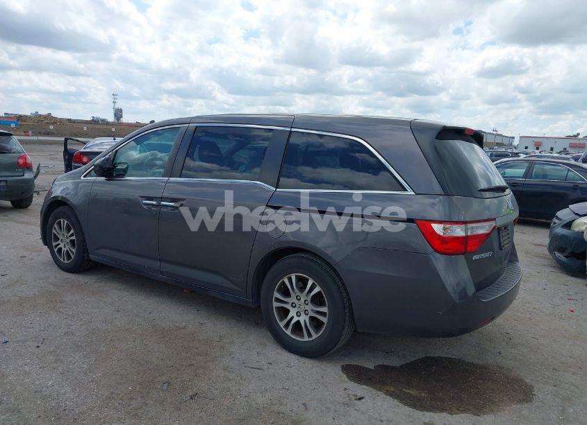 Photo 3 of 2011 Honda Odyssey EX (VIN 5FNRL5H44BB060631)