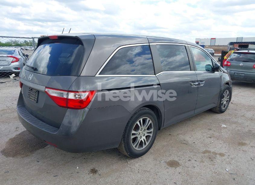 Photo 4 of 2011 Honda Odyssey EX (VIN 5FNRL5H44BB060631)