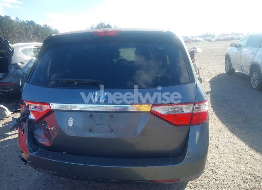 Photo 16 of 2011 Honda Odyssey EX (VIN 5FNRL5H44BB101274)