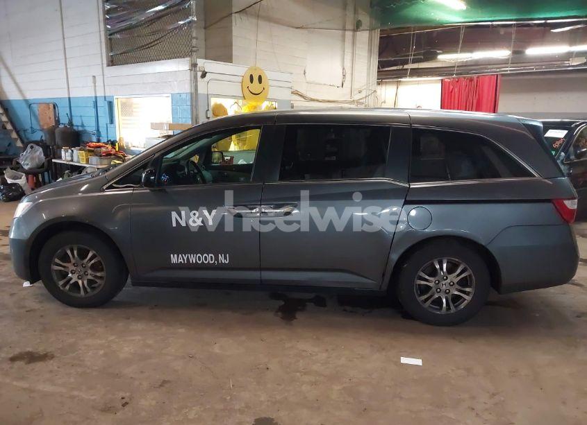 Photo 14 of 2012 Honda Odyssey EX (VIN 5FNRL5H44CB043443)