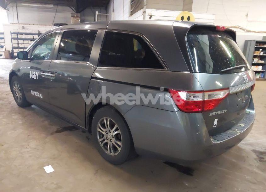 Photo 3 of 2012 Honda Odyssey EX (VIN 5FNRL5H44CB043443)