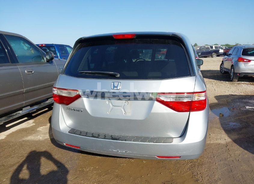 Photo 16 of 2012 Honda Odyssey EX (VIN 5FNRL5H44CB104919)