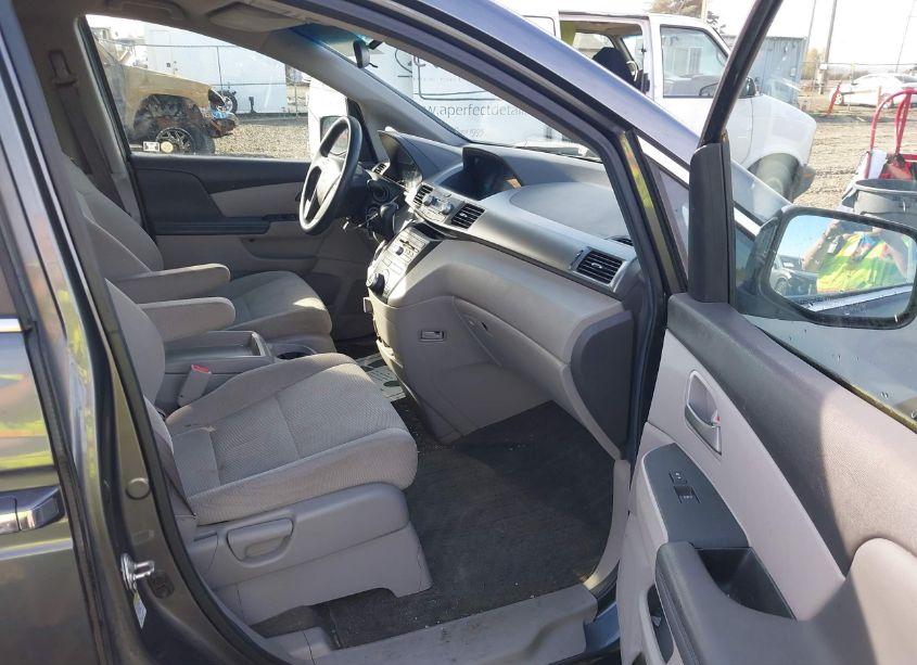 Photo 5 of 2012 Honda Odyssey EX (VIN 5FNRL5H44CB140108)