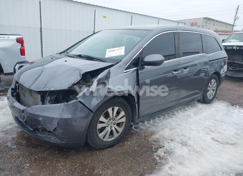 Photo 2 of 2015 Honda Odyssey EX (VIN 5FNRL5H44FB002475)