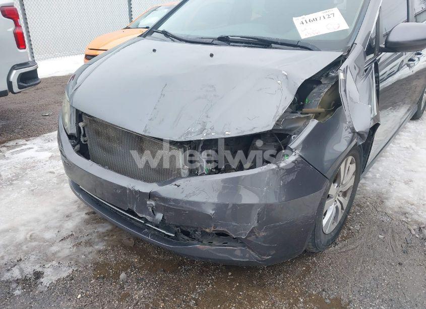 Photo 6 of 2015 Honda Odyssey EX (VIN 5FNRL5H44FB002475)