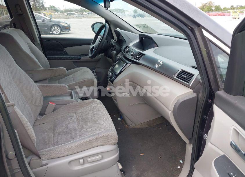 Photo 5 of 2015 Honda Odyssey EX (VIN 5FNRL5H44FB121515)