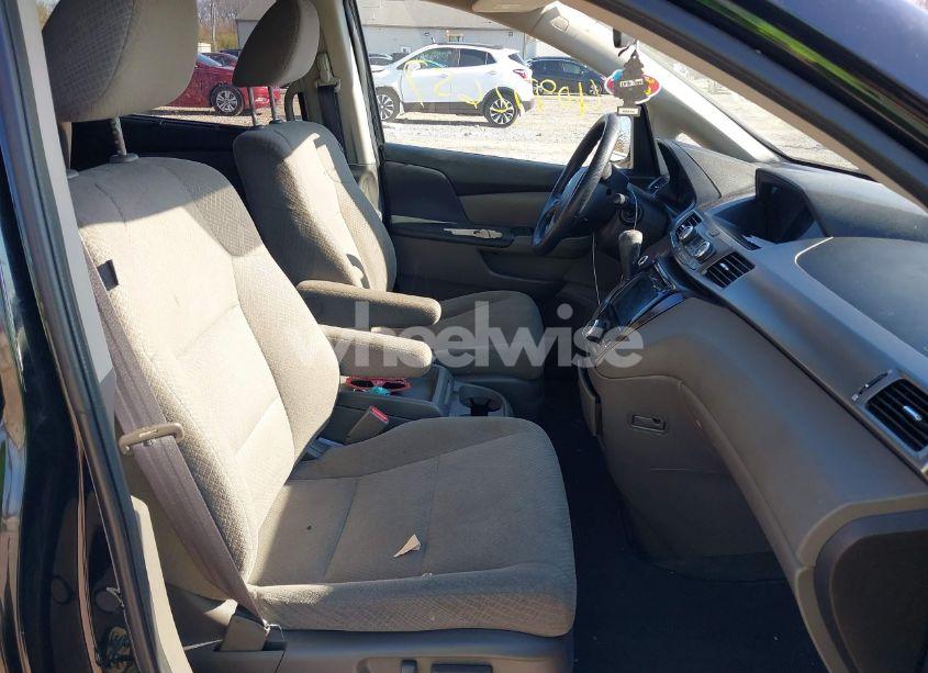 Photo 5 of 2015 Honda Odyssey EX (VIN 5FNRL5H44FB125144)