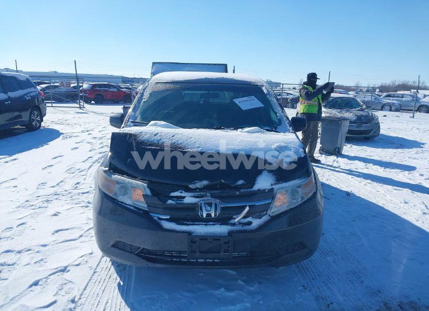 Photo 12 of 2012 Honda Odyssey EX (VIN 5FNRL5H45CB142031)