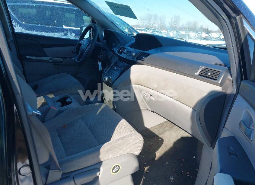 Photo 5 of 2012 Honda Odyssey EX (VIN 5FNRL5H45CB142031)