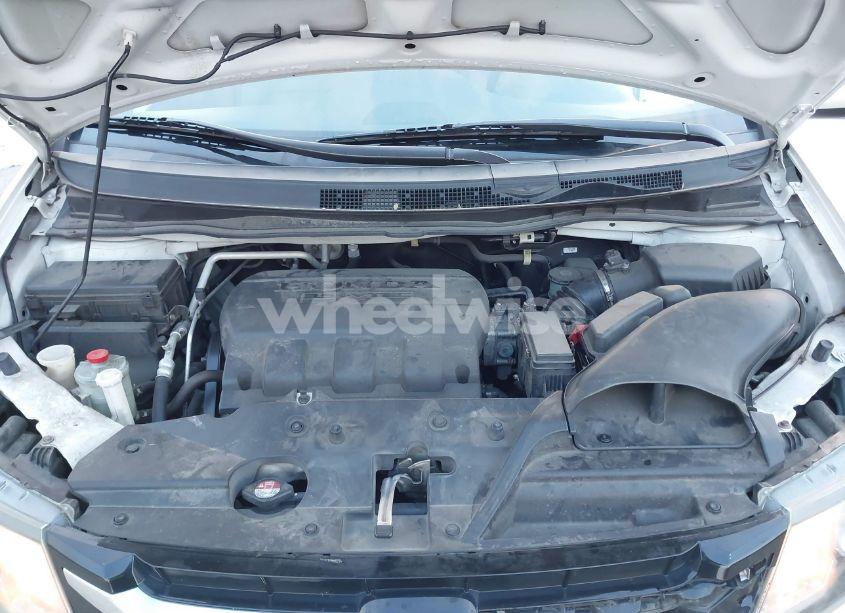 Photo 10 of 2014 Honda Odyssey EX (VIN 5FNRL5H45EB005139)