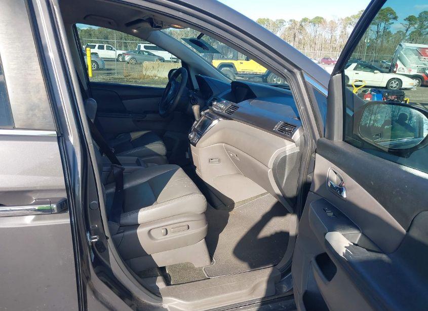 Photo 5 of 2014 Honda Odyssey EX (VIN 5FNRL5H45EB025259)