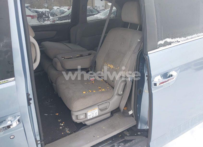 Photo 8 of 2014 Honda Odyssey EX (VIN 5FNRL5H45EB103829)