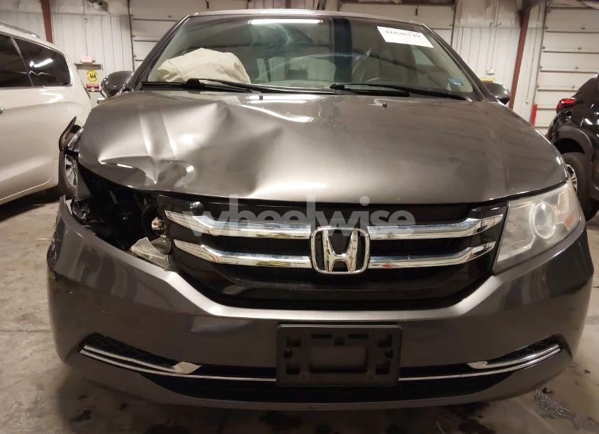 Photo 18 of 2015 Honda Odyssey EX (VIN 5FNRL5H45FB008236)