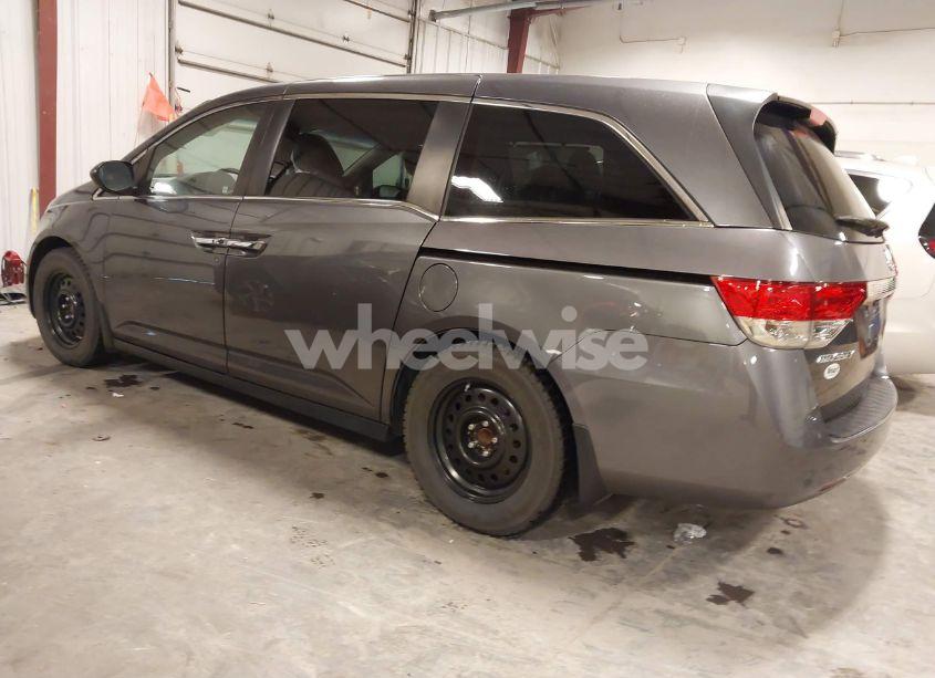Photo 3 of 2015 Honda Odyssey EX (VIN 5FNRL5H45FB008236)