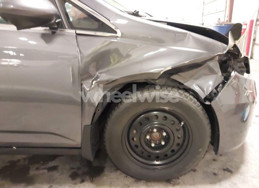 Photo 6 of 2015 Honda Odyssey EX (VIN 5FNRL5H45FB008236)