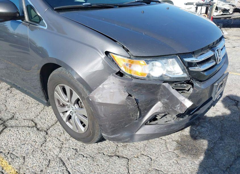 Photo 6 of 2015 Honda Odyssey EX (VIN 5FNRL5H45FB074754)