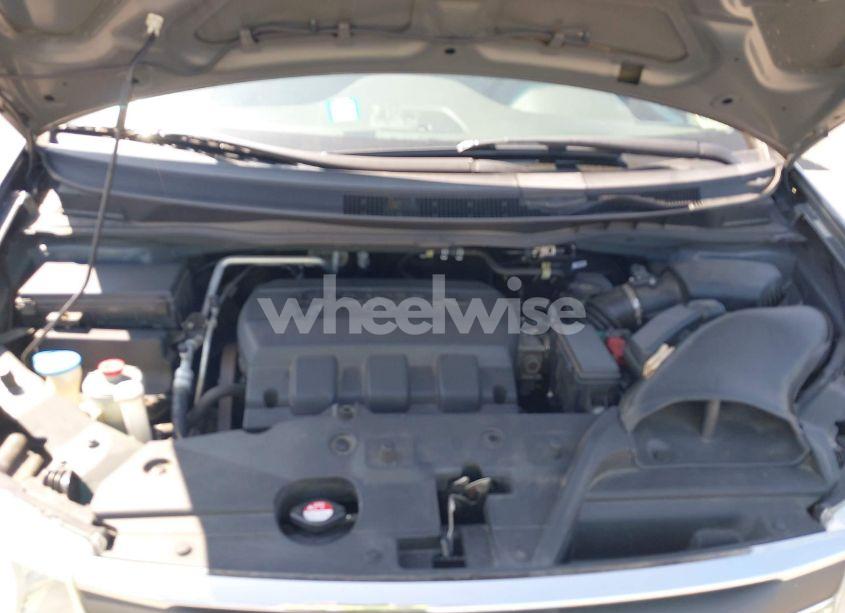 Photo 10 of 2011 Honda Odyssey EX (VIN 5FNRL5H46BB009440)