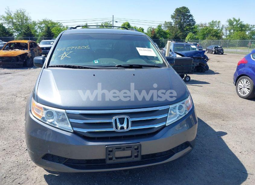Photo 13 of 2011 Honda Odyssey EX (VIN 5FNRL5H46BB009440)