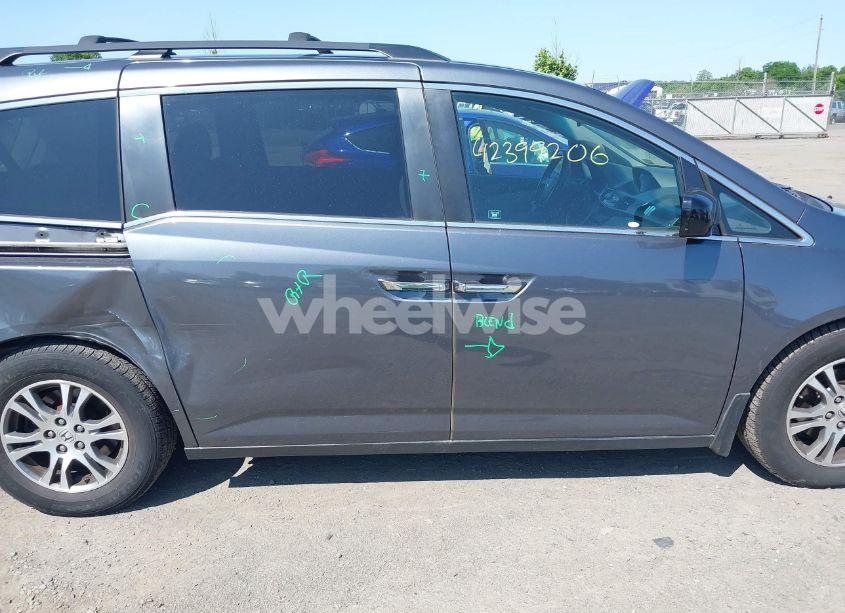 Photo 19 of 2011 Honda Odyssey EX (VIN 5FNRL5H46BB009440)