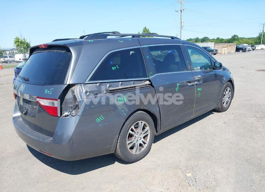 Photo 4 of 2011 Honda Odyssey EX (VIN 5FNRL5H46BB009440)