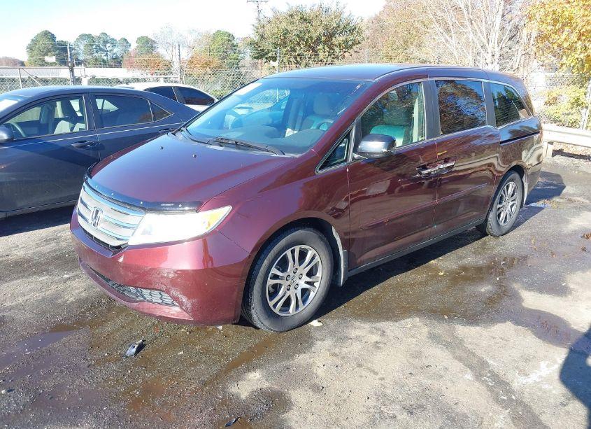 Photo 2 of 2011 Honda Odyssey EX (VIN 5FNRL5H46BB015660)