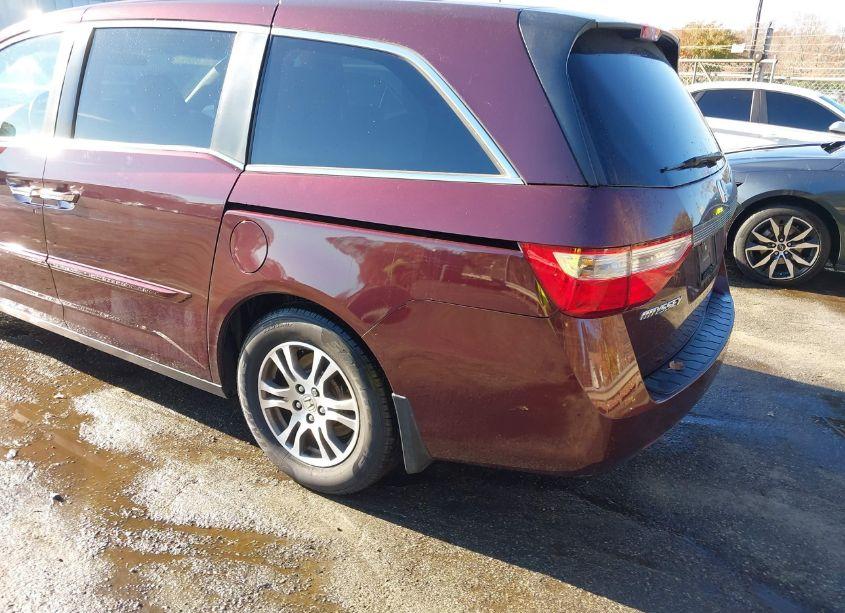 Photo 3 of 2011 Honda Odyssey EX (VIN 5FNRL5H46BB015660)