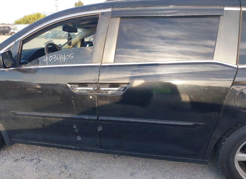 Photo 14 of 2011 Honda Odyssey EX (VIN 5FNRL5H46BB021779)