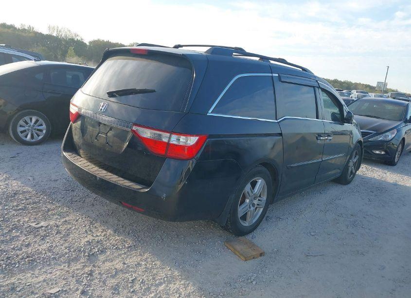 Photo 4 of 2011 Honda Odyssey EX (VIN 5FNRL5H46BB021779)