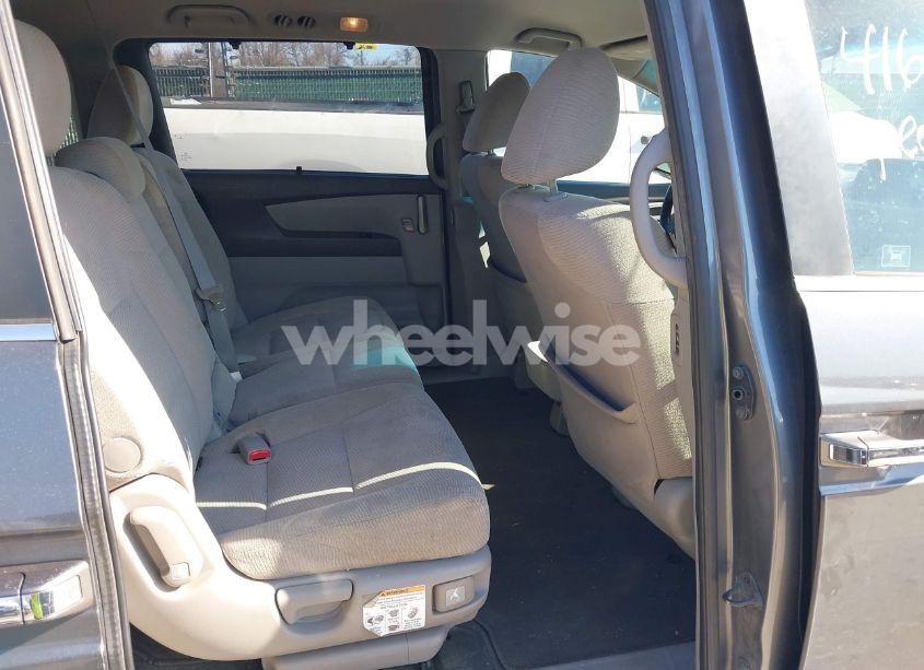 Photo 8 of 2012 Honda Odyssey EX (VIN 5FNRL5H46CB038969)
