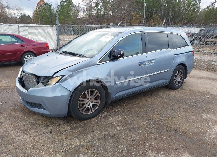 Photo 2 of 2012 Honda Odyssey EX (VIN 5FNRL5H46CB147190)