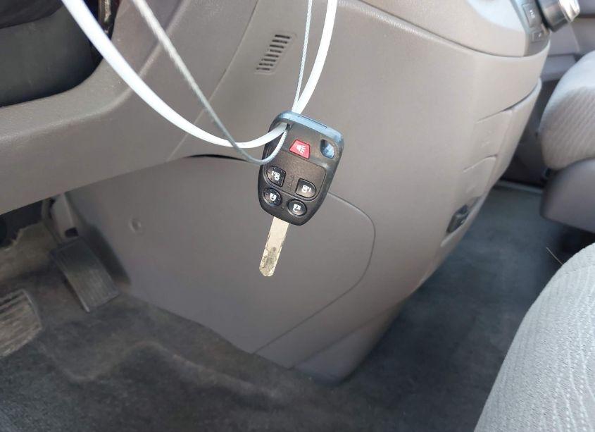 Photo 11 of 2013 Honda Odyssey EX (VIN 5FNRL5H46DB076512)