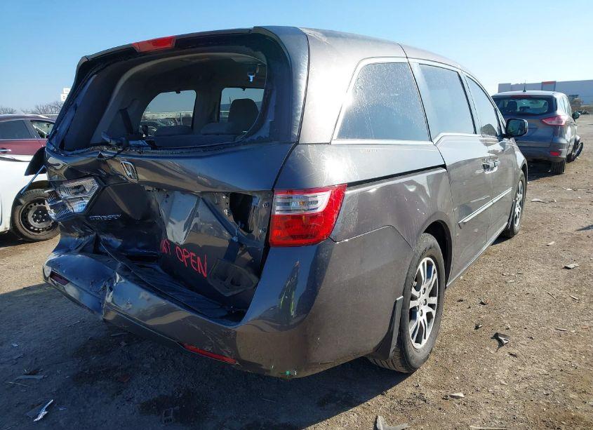 Photo 4 of 2013 Honda Odyssey EX (VIN 5FNRL5H46DB076512)